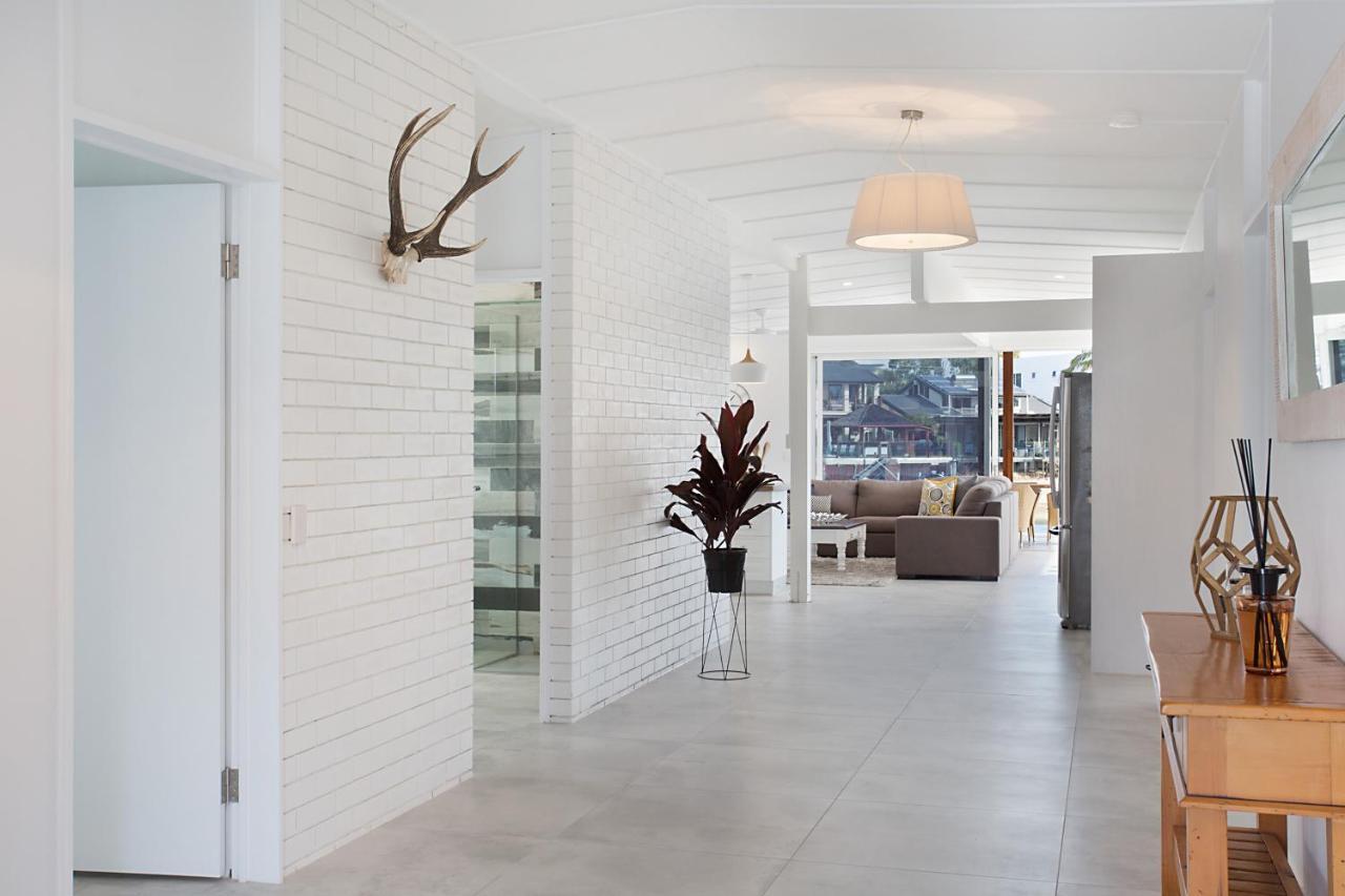Incredible Value - Perfect For Large Families Villa Gold Coast Luaran gambar